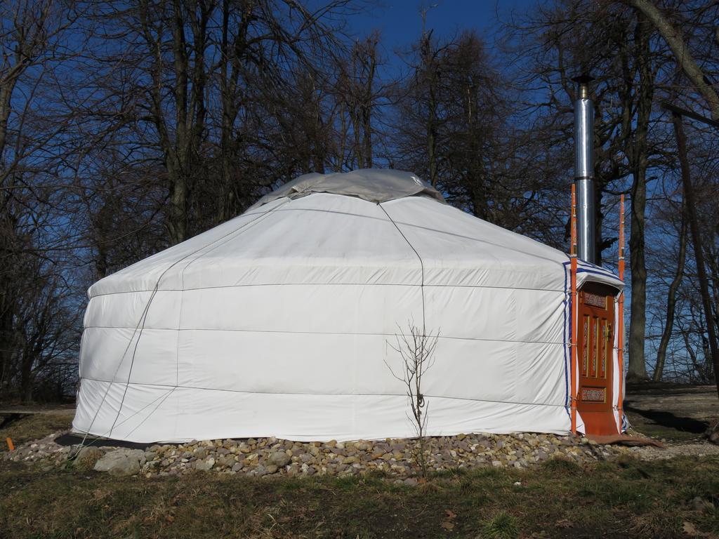 Jurtaszallas Luxury tent *